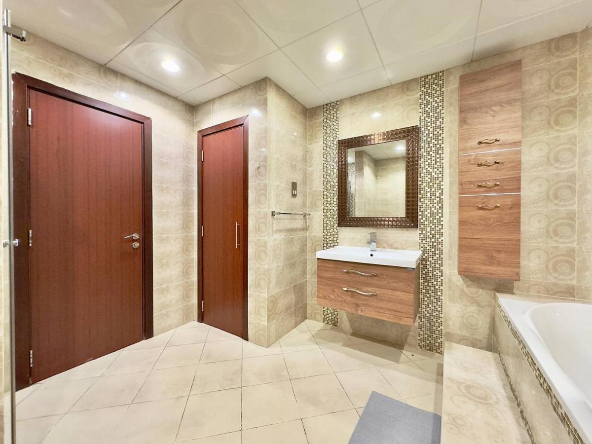Ar Holiday Home Jbr 2 Дубай Экстерьер фото