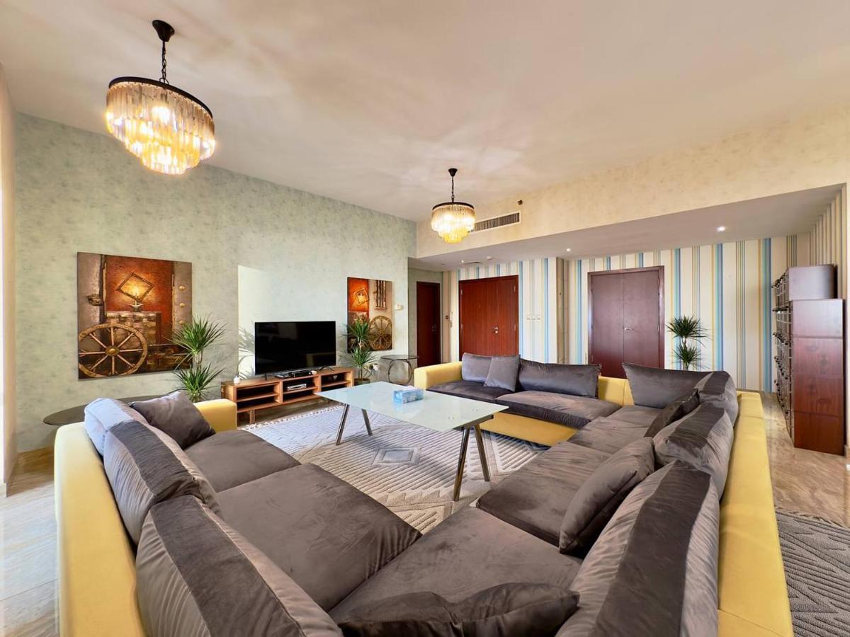 Ar Holiday Home Jbr 2 Дубай Экстерьер фото