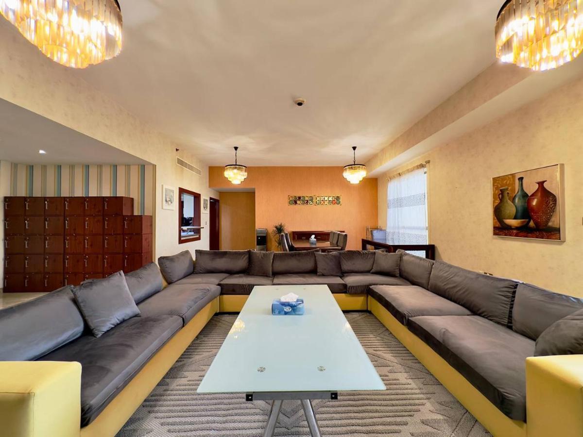 Ar Holiday Home Jbr 2 Дубай Экстерьер фото