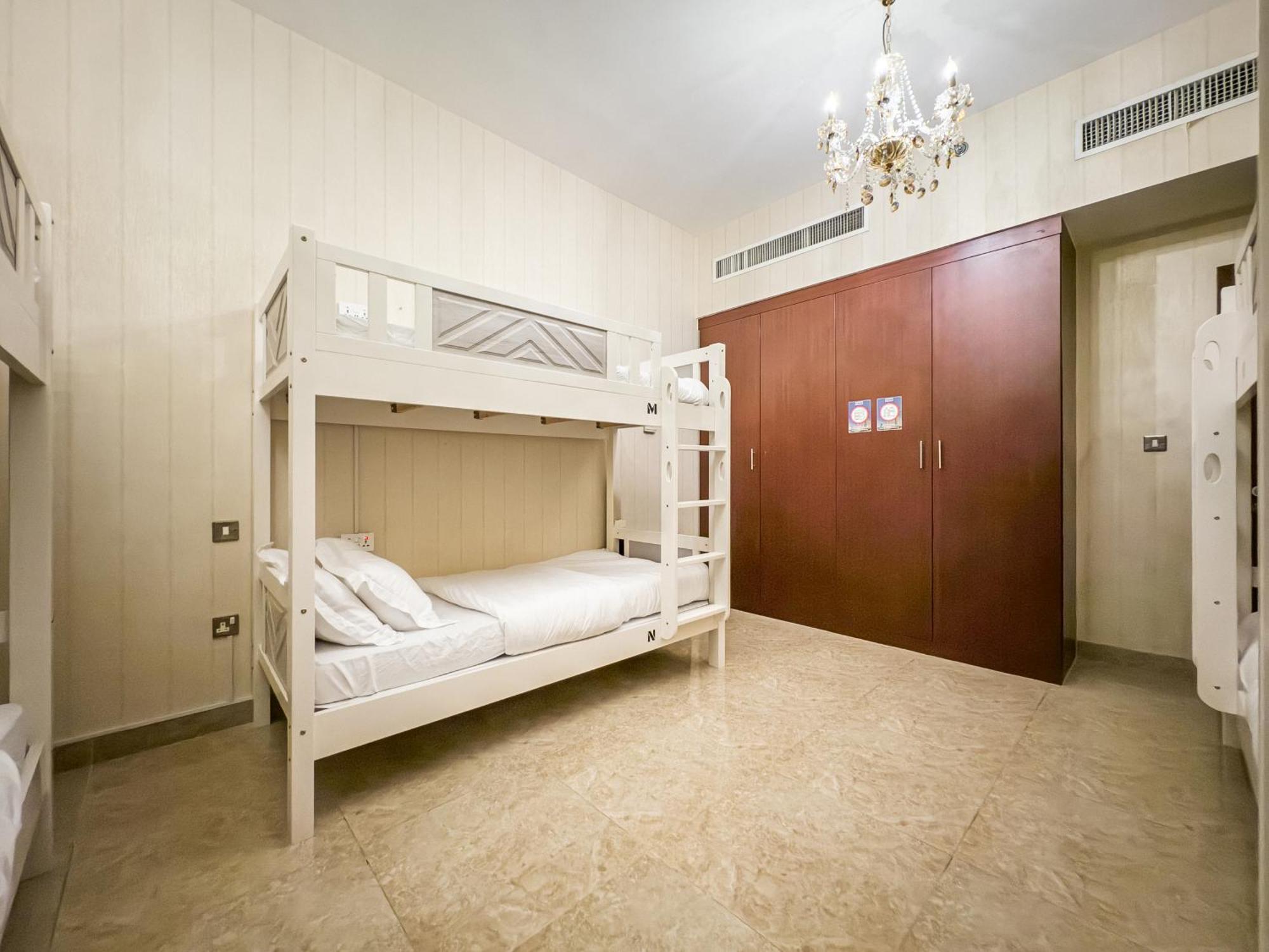 Ar Holiday Home Jbr 2 Дубай Экстерьер фото